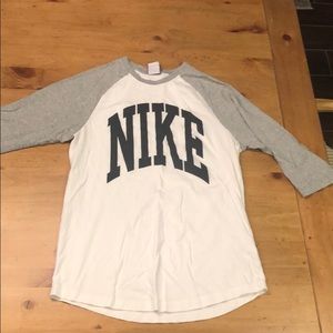 Nike baseball t